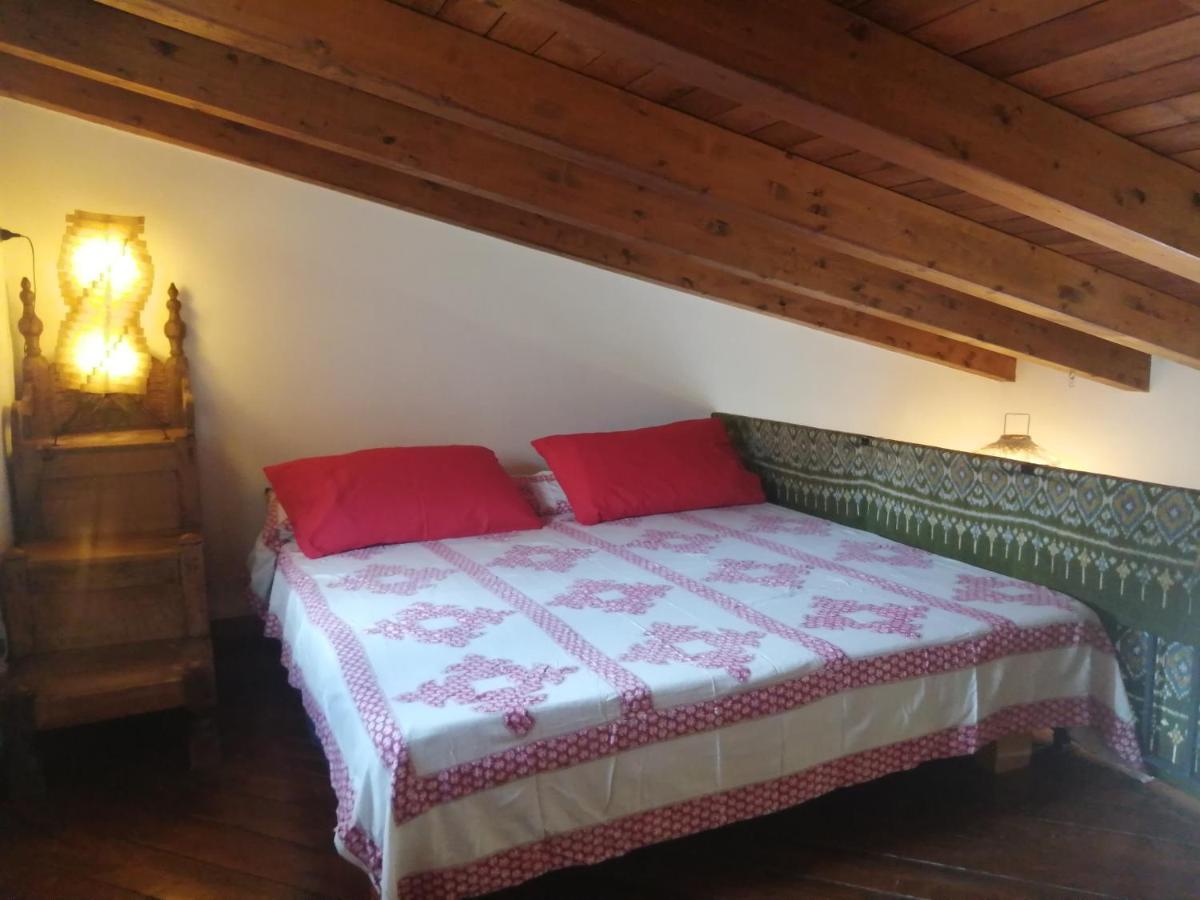 Aly Art Apartment Taormina Duomo, Gulf & Etna View מראה חיצוני תמונה
