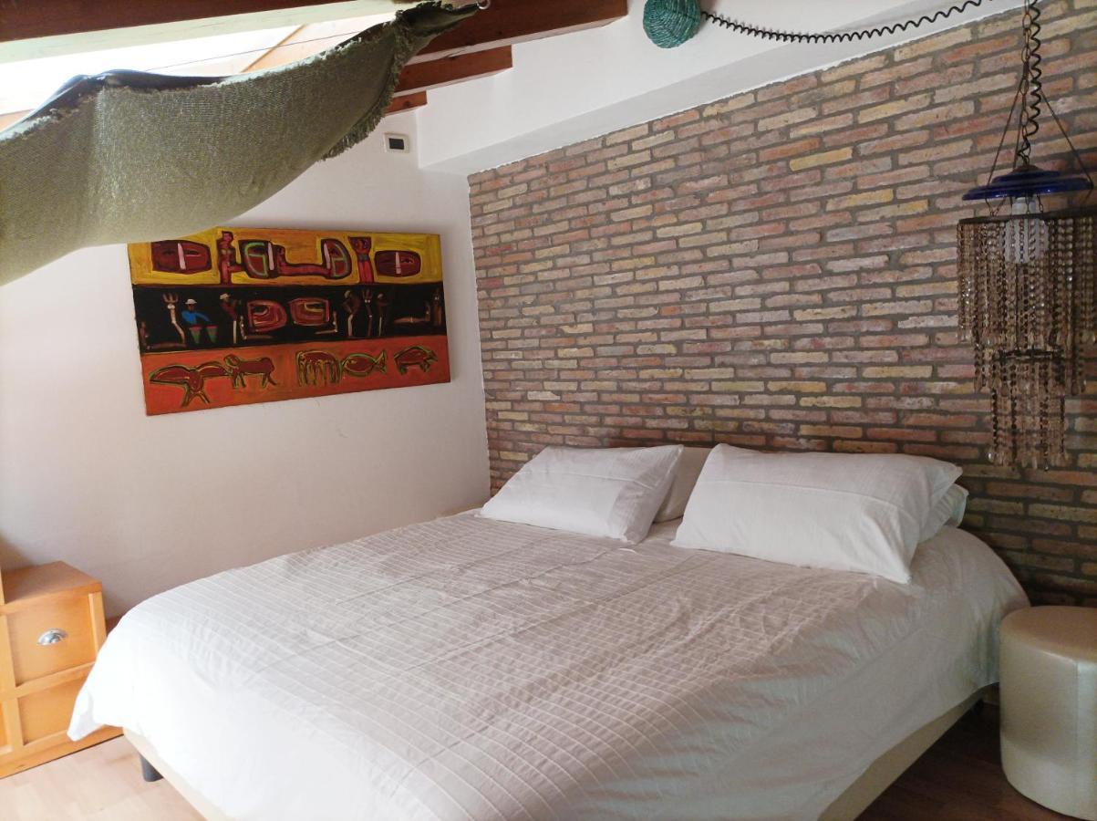 Aly Art Apartment Taormina Duomo, Gulf & Etna View מראה חיצוני תמונה