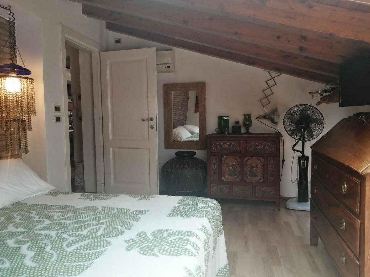 Aly Art Apartment Taormina Duomo, Gulf & Etna View מראה חיצוני תמונה